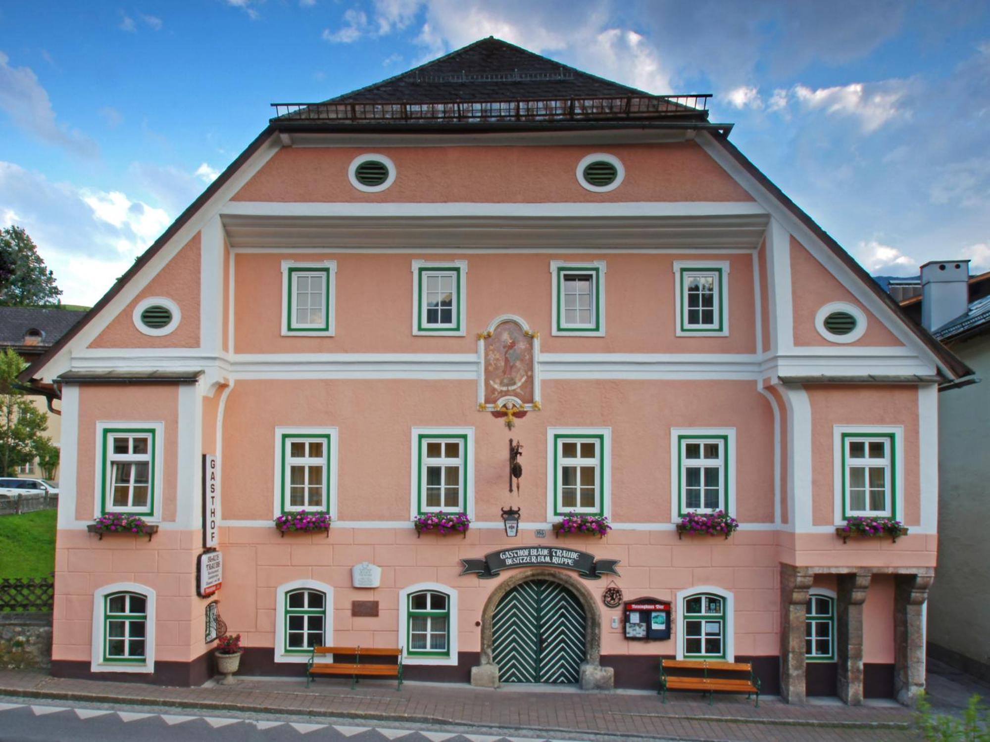 Hotel Blaue Traube Bad Aussee Exterior foto